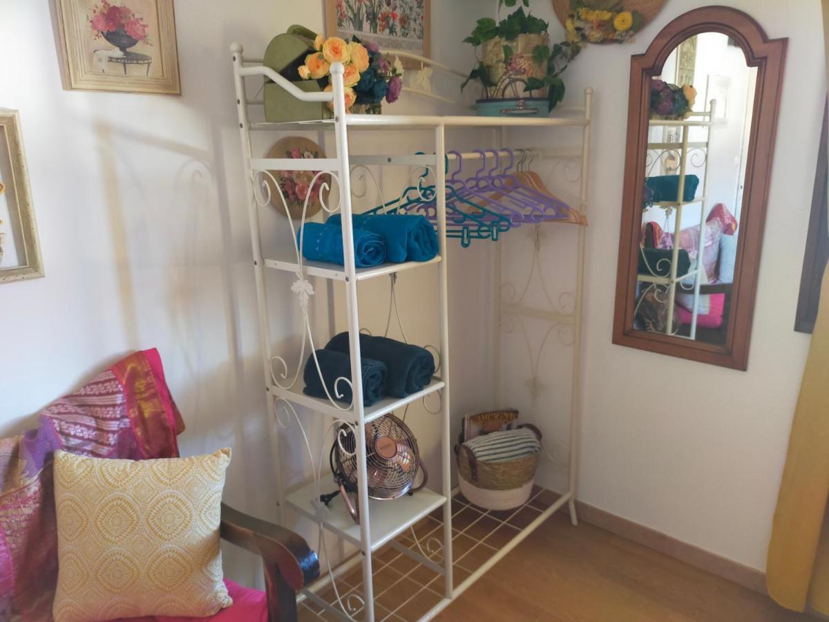 Les De La Casa D'elena Homestay *